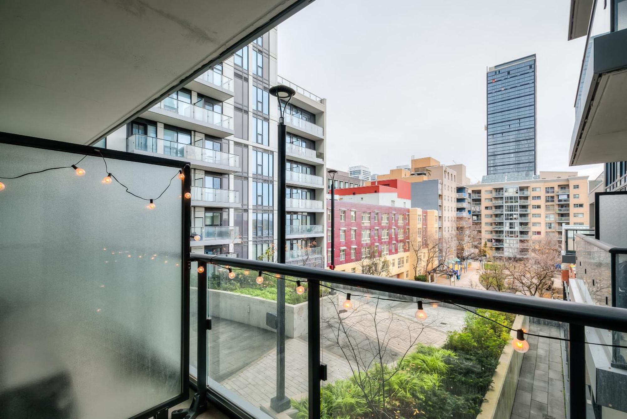 Panorama Suites Downtown Toronto Esterno foto
