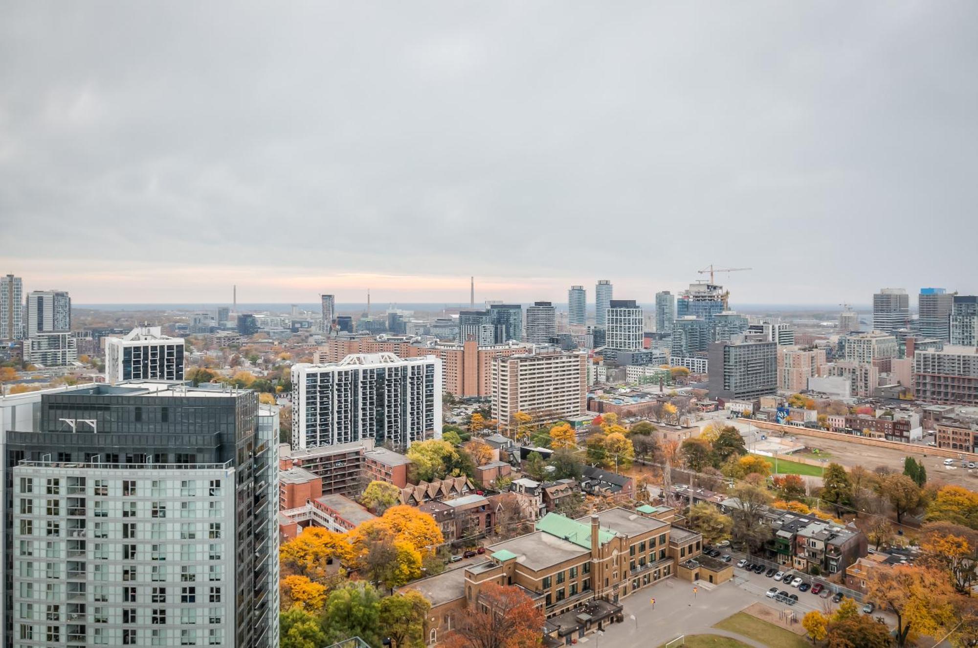 Panorama Suites Downtown Toronto Esterno foto